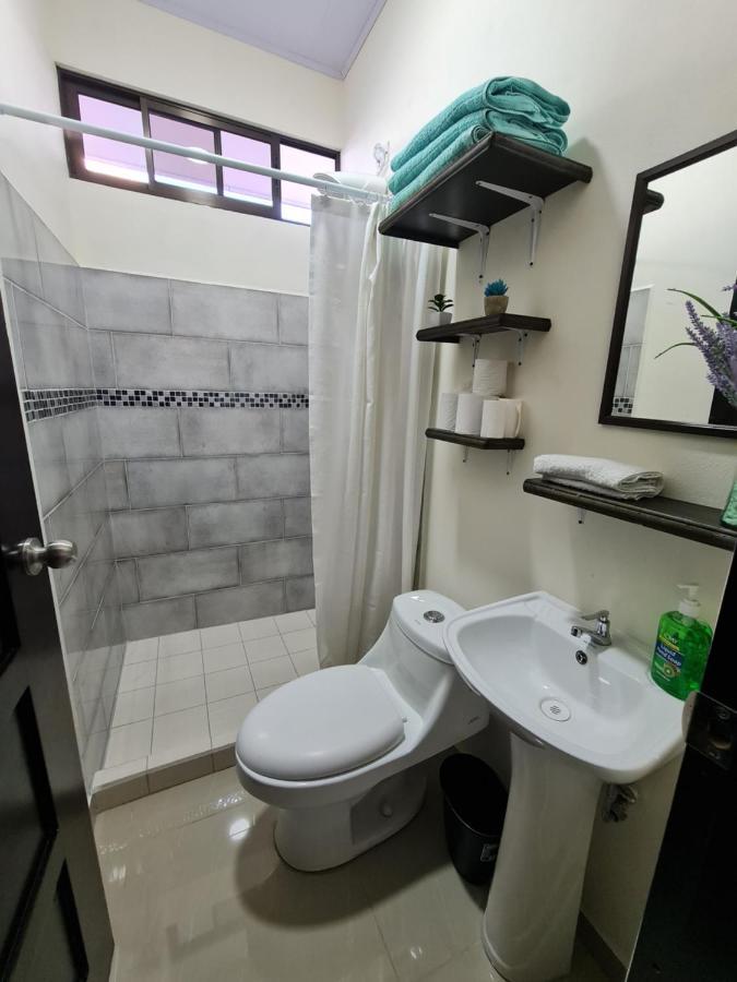 Apartamentos Ave Del Paraiso Alajuela Luaran gambar