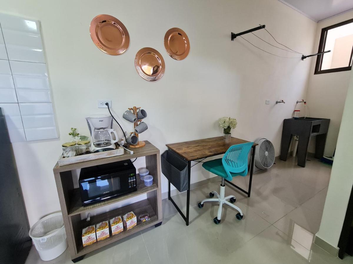 Apartamentos Ave Del Paraiso Alajuela Luaran gambar