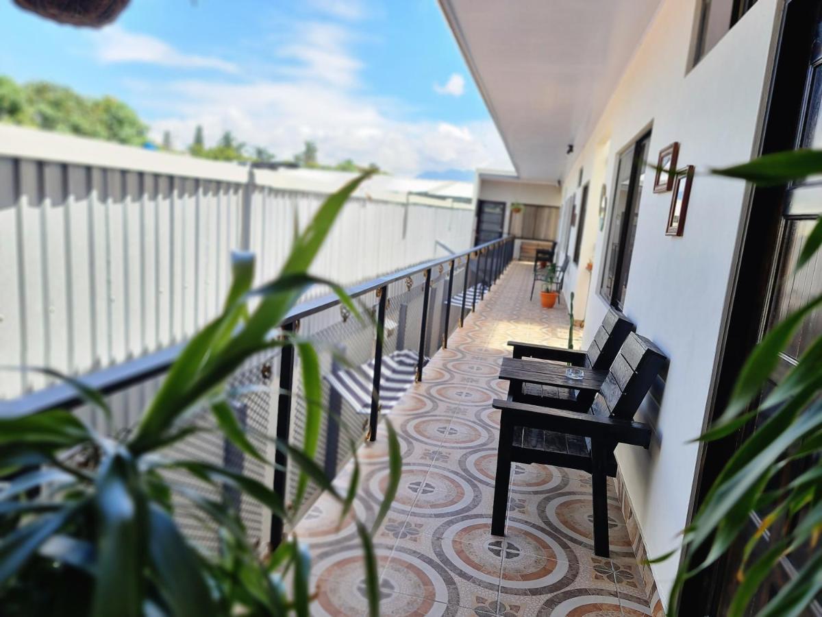 Apartamentos Ave Del Paraiso Alajuela Luaran gambar