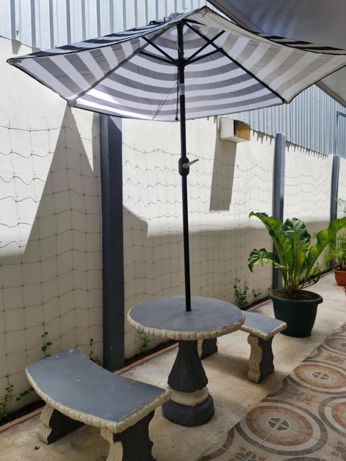 Apartamentos Ave Del Paraiso Alajuela Luaran gambar
