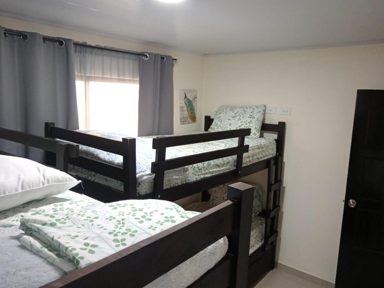 Apartamentos Ave Del Paraiso Alajuela Luaran gambar